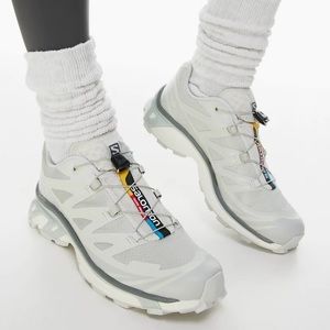 NWT Aritzia x Salomon Xt-6 in Lunar Grey